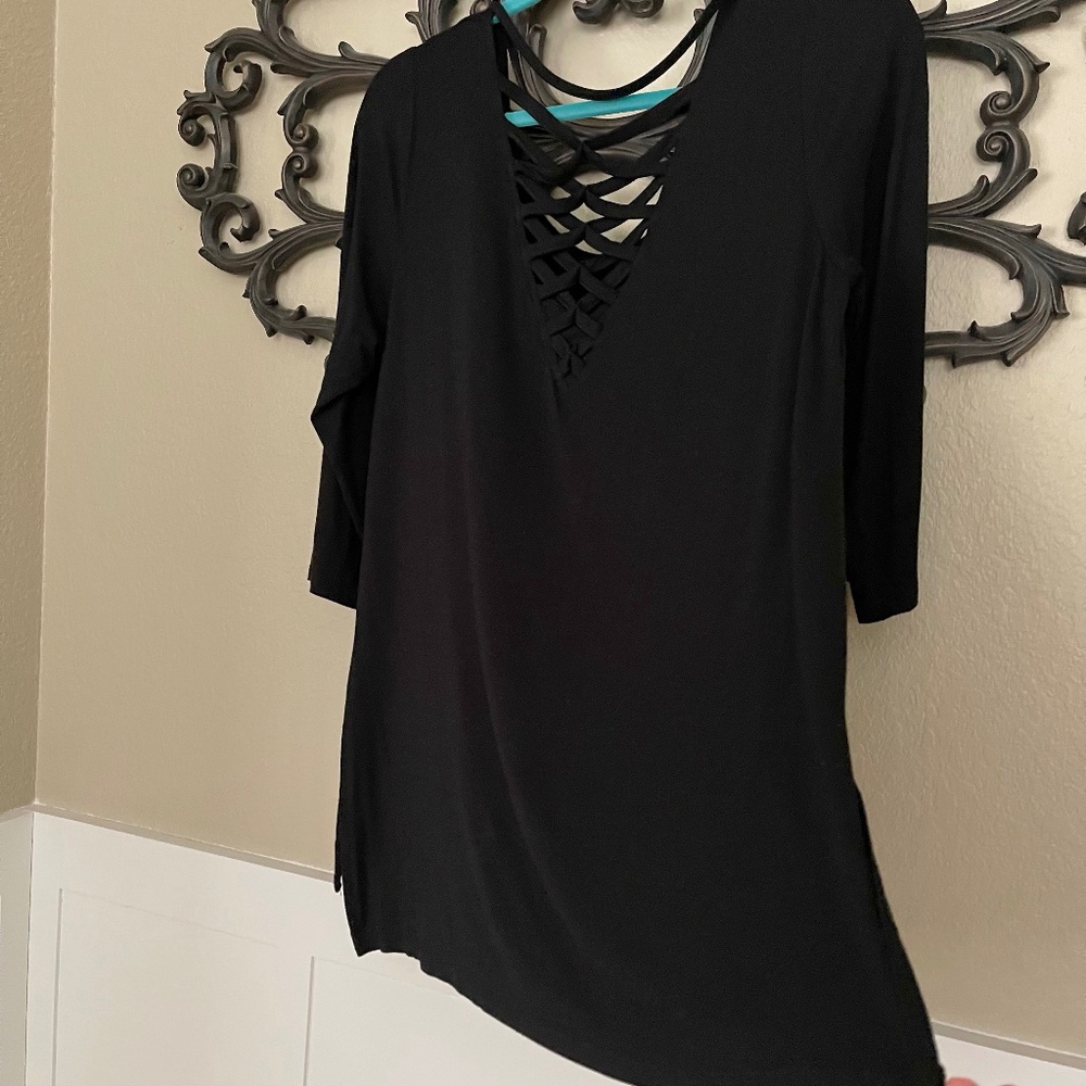Cable and Gauge Scoop Neck Lattice Back 3/4 Length Sleeve Size Large Top - Picture 3 of 16